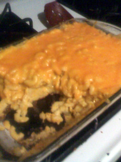 A picture of Macaroni & Cheese.