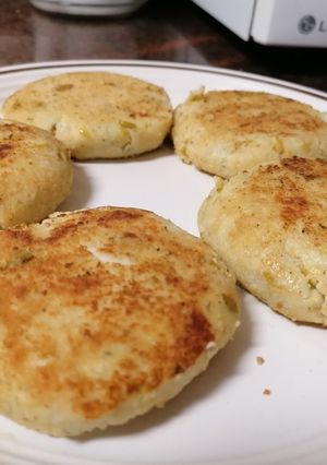 Una foto de Hamburguesas de merluza y guisantes