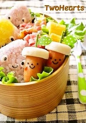 A picture of For Character Bentos! Chikuwa and Wiener Sausage Acorns.