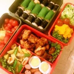 Picnic Bento For Hanami or Sports Festivals A picture of Picnic Bento For Hanami or Sports Festivals.