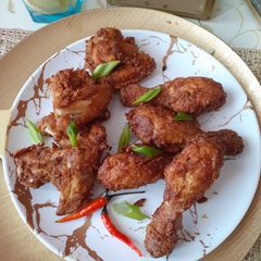 Crispy spicy fried chicken A picture of Crispy spicy fried chicken.