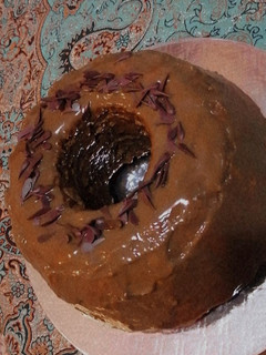 عکسی از دستور کیک نسکافه و سس قهوه با بافت و طعم عالی🥧🤎