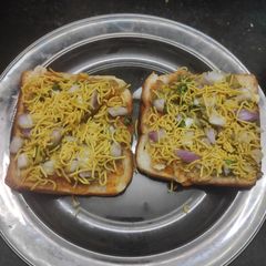 A picture of Hydrabadi Toast.