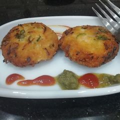 A picture of Rice cutlets.