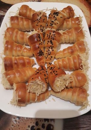 صورة لوصفة لي كورني بحشوة رائعة ولذيذة