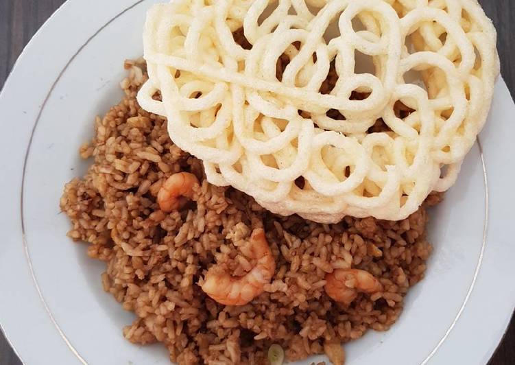 Bagaimana Membuat Nasi goreng udang sederhana(non msg) Anti Gagal