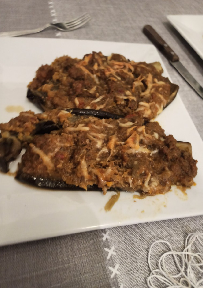 Una foto de Berenjenas rellenas Mambo