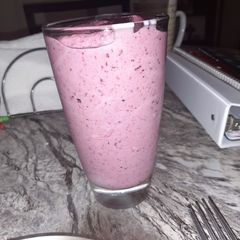 A picture of Berry Smoothie.