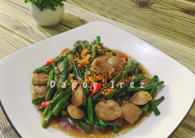 Tumis kacang Panjang Bakso