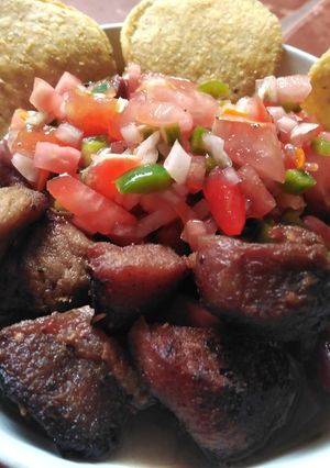 Una foto de Chifrijo Costarricense