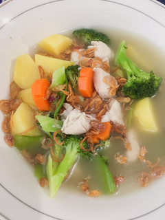 Foto resep Sup ayam sayur simple