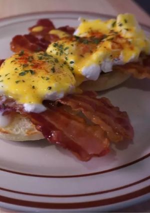 A picture of Egg benedict.