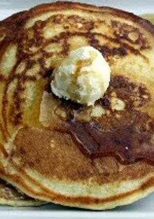 A picture of Mom's Pancakes (LowCal!!).