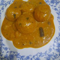 A picture of Dum Aloo.