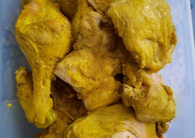 Ayam Ungkep Bumbu Kuning