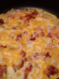 A picture of Gabriel's favorite open face omelet.