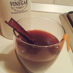 A picture of Aromatic Mulled Wine.