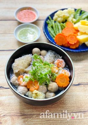 Hình của món Canh Bóng Thả.