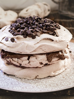 Una foto de Pavlova de Nutella