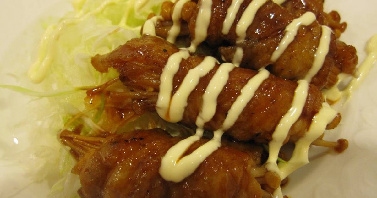 Thinly Sliced Pork and Enoki Mushroom in Gochujang Sauce Recipe by