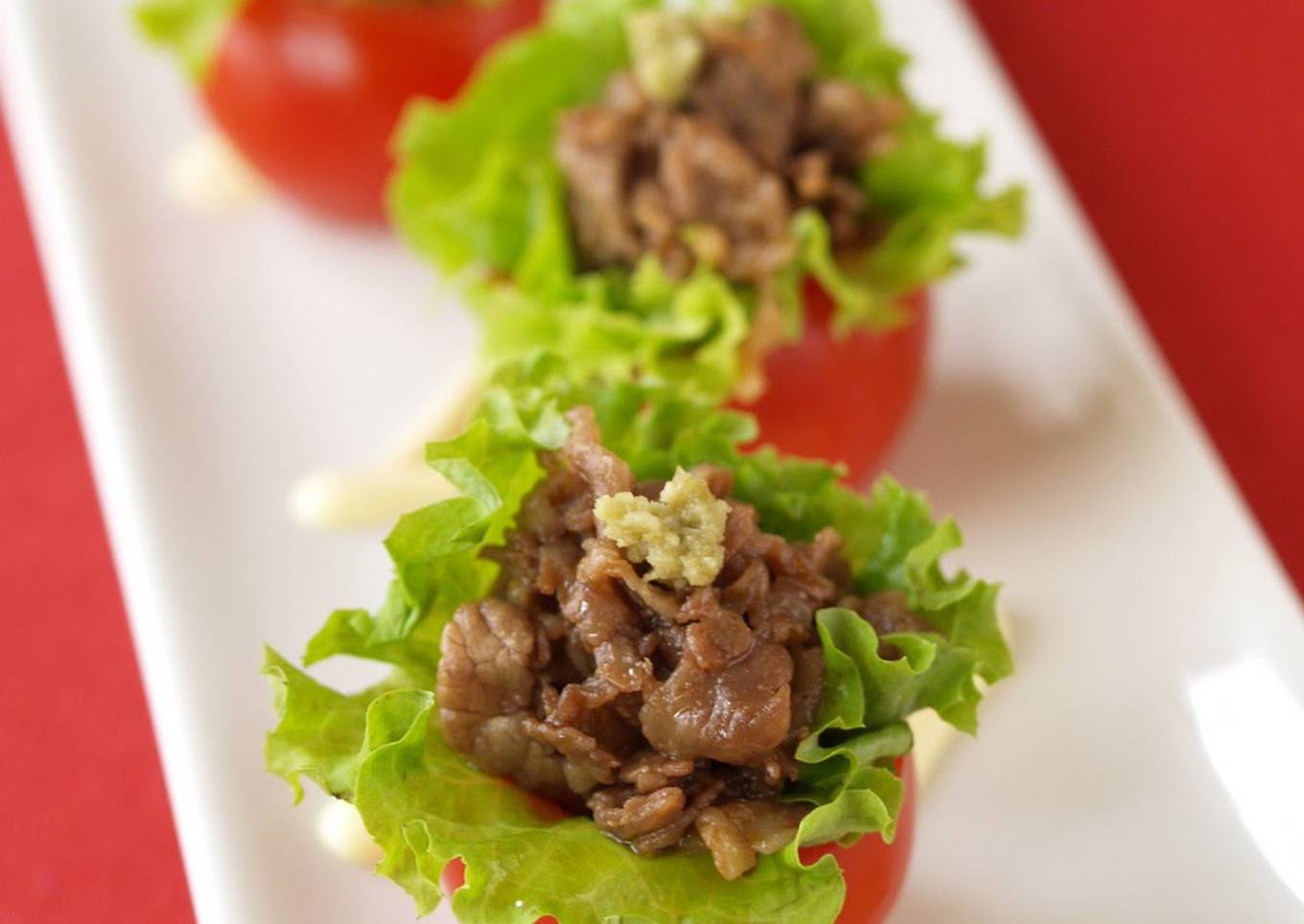 Easy and Elegant Bite-Sized Yakiniku Tomato Cups
