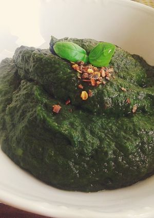 A picture of Spinach Purée.