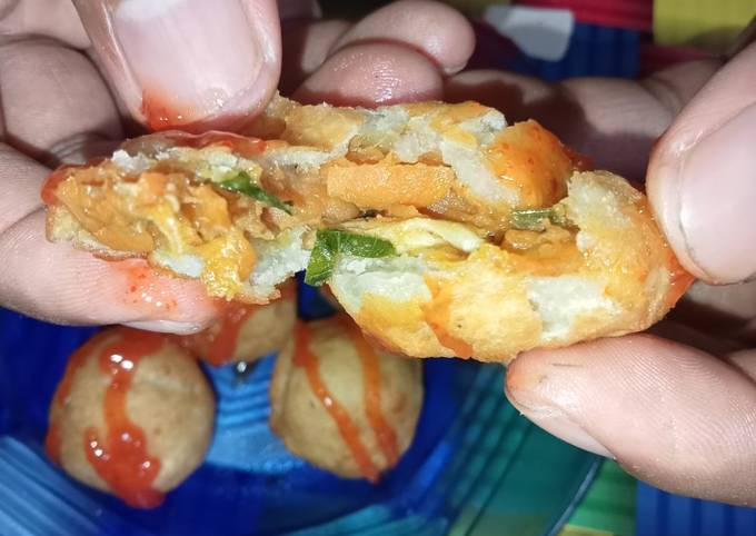 Bola Bola Ubi Kayu Isi Ayam