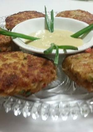 A picture of Delicious Crab Cakes.