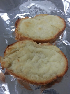 A picture of Cheese Bread.