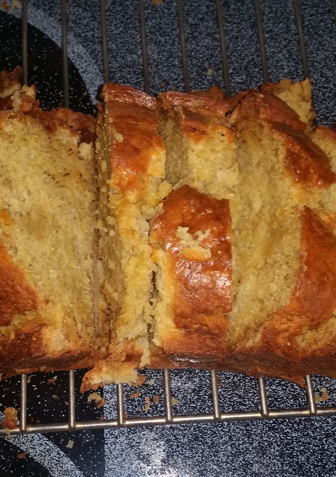 A picture of Banana bread!.