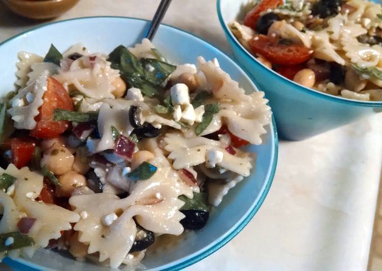 How to Prepare Any-night-of-the-week Rainbow Pasta Salad