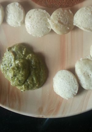 A picture of Green Capsicum Chutney (Bell pepper chutney).
