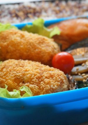 A picture of Potato Cream Filled Croquette.