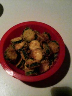 A picture of Fried Zucchini Chips.