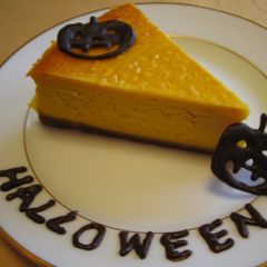 A picture of Easy Kabocha Squash Cheesecake for Halloween.