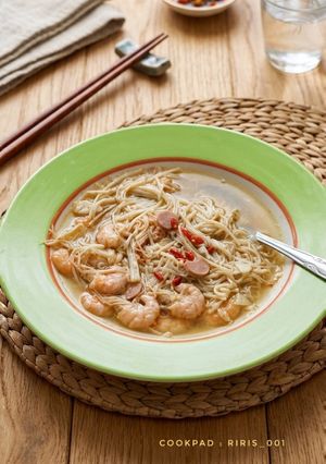 Foto resep 1178. Mie Udang Kuah Enoki