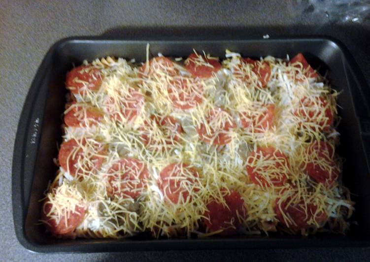 Recipe of Ultimate Pepperoni Pizza Casserole