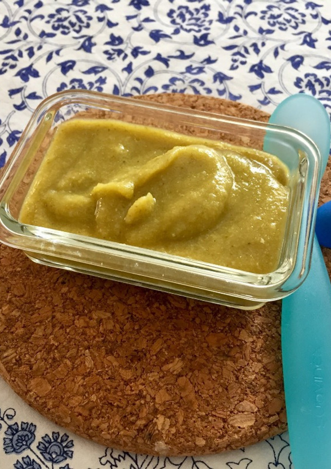 Una foto de Papilla de lentejas con verduras 🥦🥕🥔