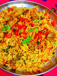 वेज बिरयानी (Veg Biryani recipe in Hindi) रेसिपी मुख्य फोटो