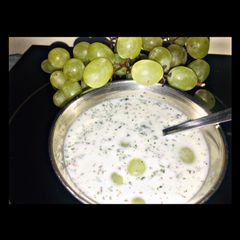 A picture of Healthy Grapes and curd raita.