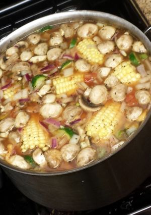 A picture of Yum Yummy vegetable soup.