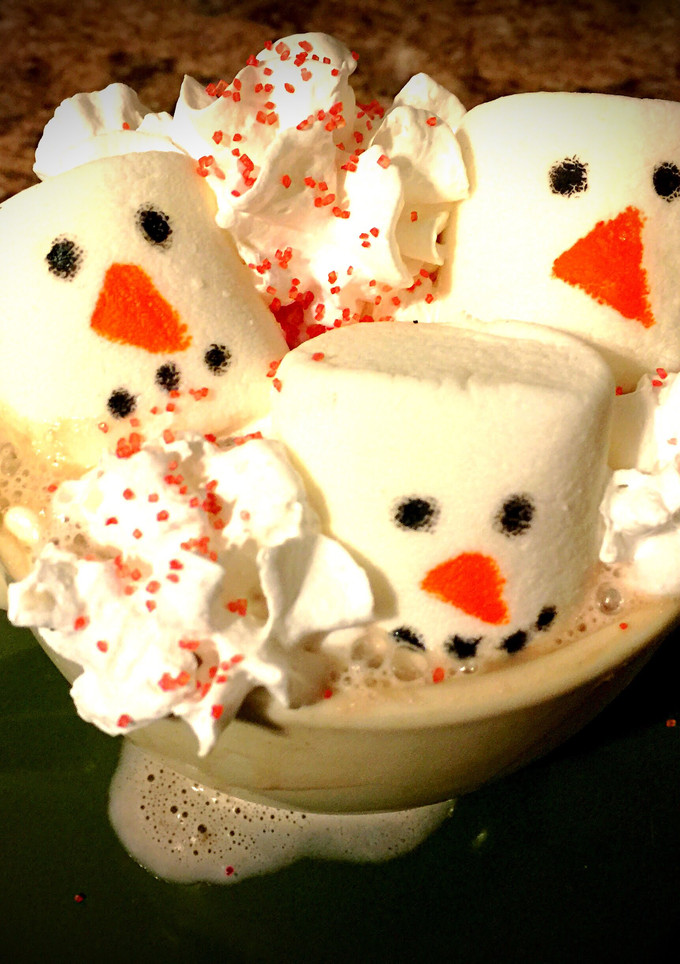 A picture of Snowman Cocoa.