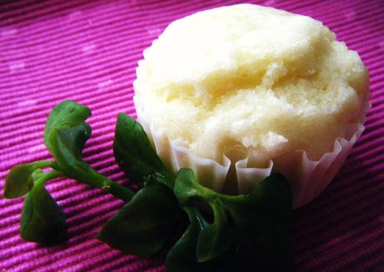 Fluffy and Moist Cheese Steamed Bread