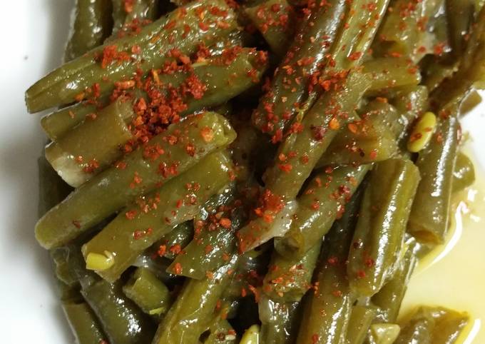 Green beans with olive oil