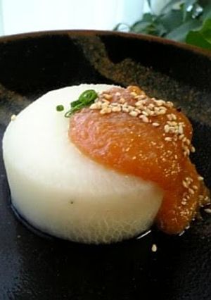A picture of Furofuki Daikon by Pressure Cooker.