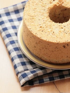 A picture of Basic Chiffon Cake with Tea.
