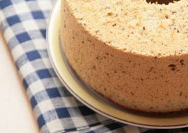 How to Prepare Delicious Basic Chiffon Cake with Tea
