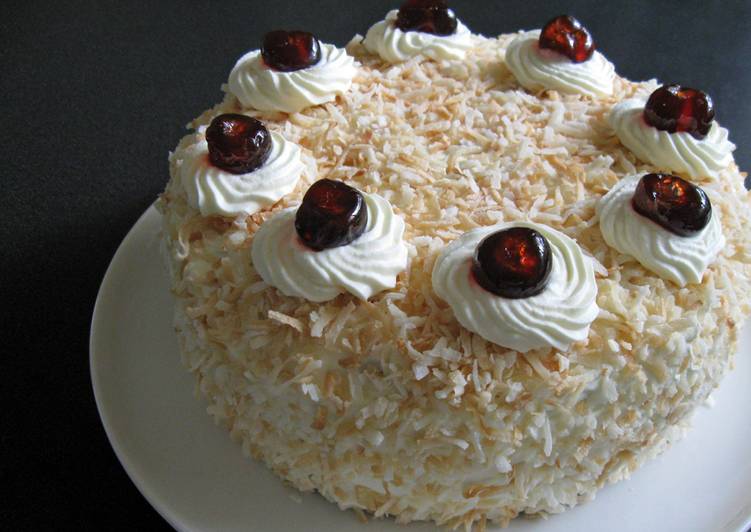 Piña Calada Cake