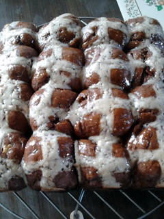 A picture of Ladybirds Chocy Choc Cross Buns.