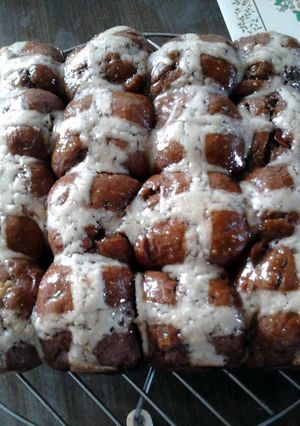 A picture of Ladybirds Chocy Choc Cross Buns.
